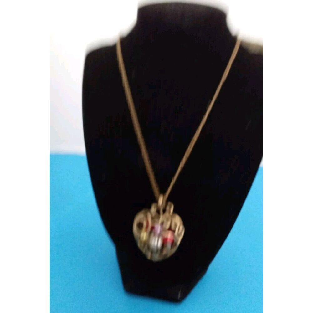 Vintage Style Floral Heart Locket Pendant Necklace Bronze Chain Romantic Jewelry